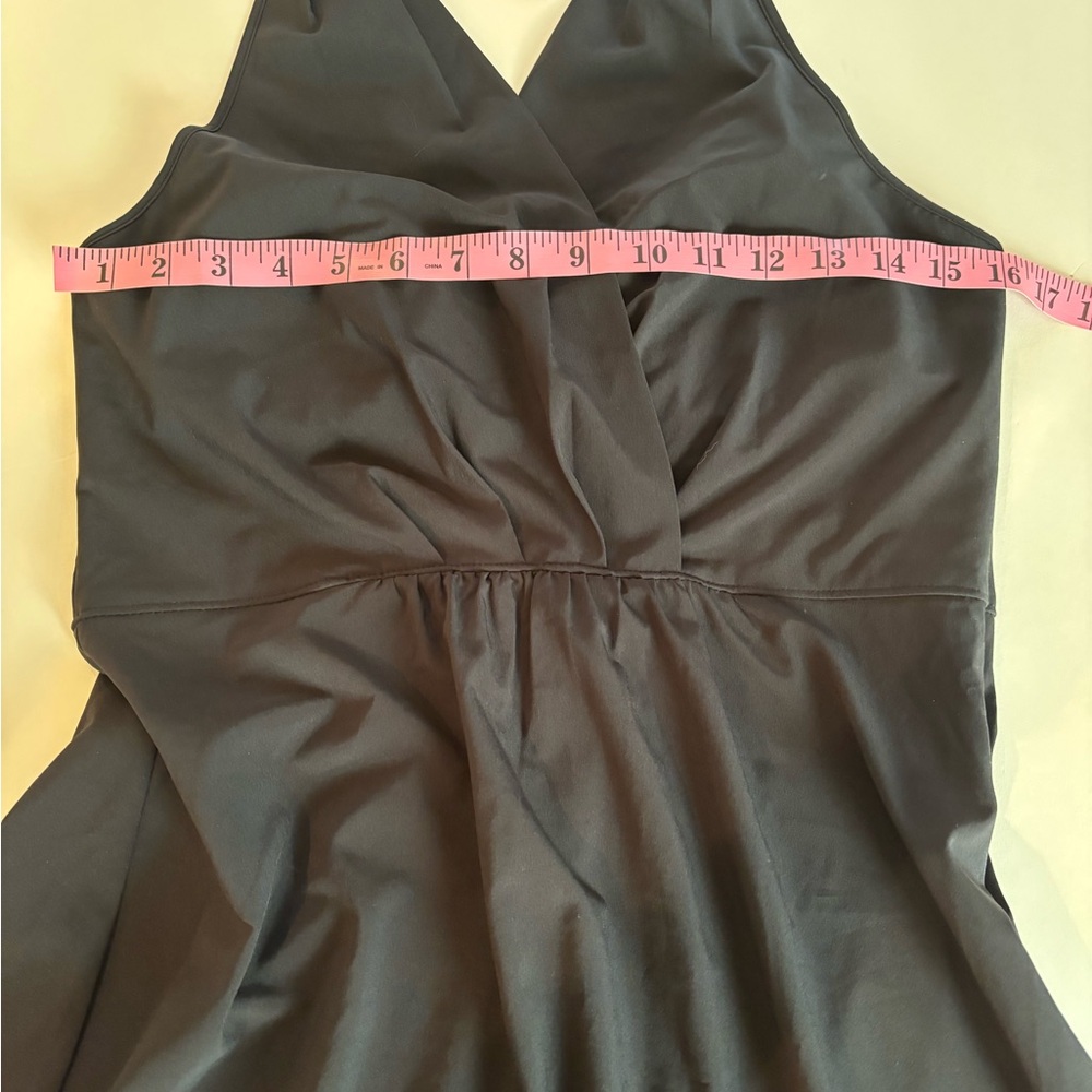 ATHLETA Sz 10 Black Halter Neck Dress - Picture 10 of 11